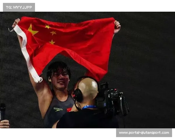 中国队勇夺游泳世青赛五金三银三铜杨佩琪自由泳豪取五冠闪耀全场