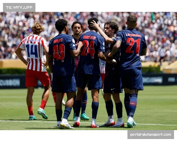 巴黎圣日耳曼4-0大胜特鲁瓦，提前八轮卫冕法甲冠军